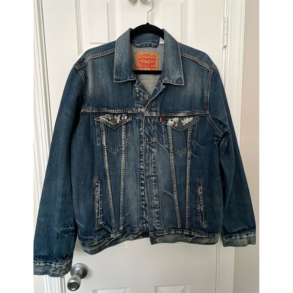 Levi's Men's Trucker Denim Jacket Blue Button Front Style 72334
